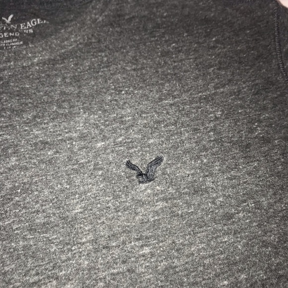 Grey short sleeve. - Picture 2 of 4